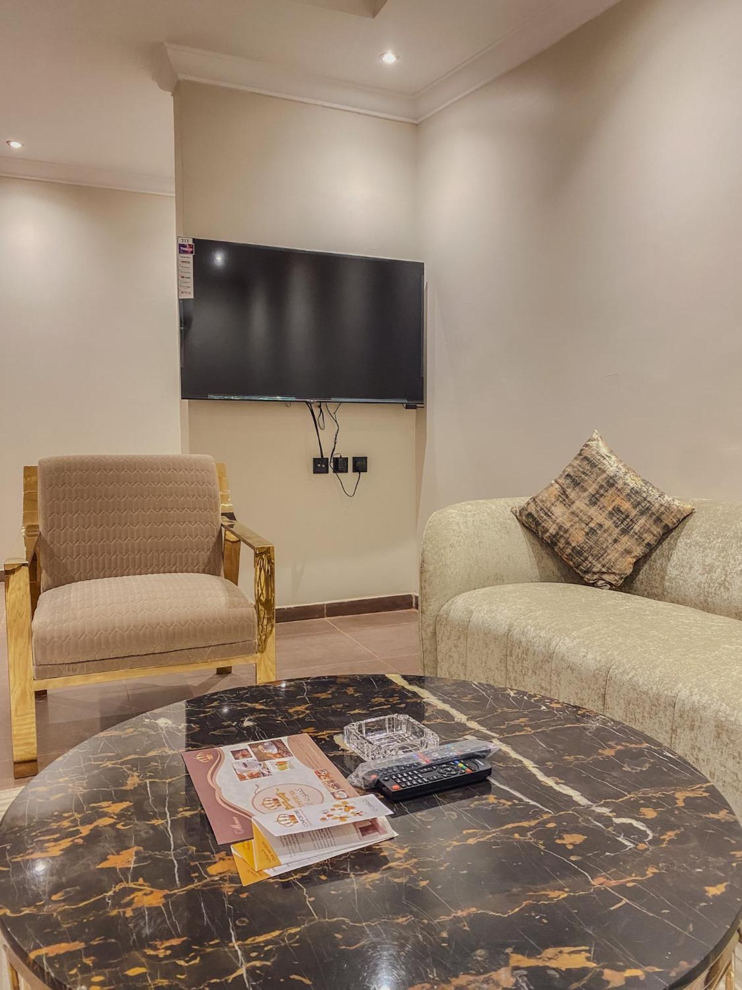 Comfort Al Taawon - Family Only
