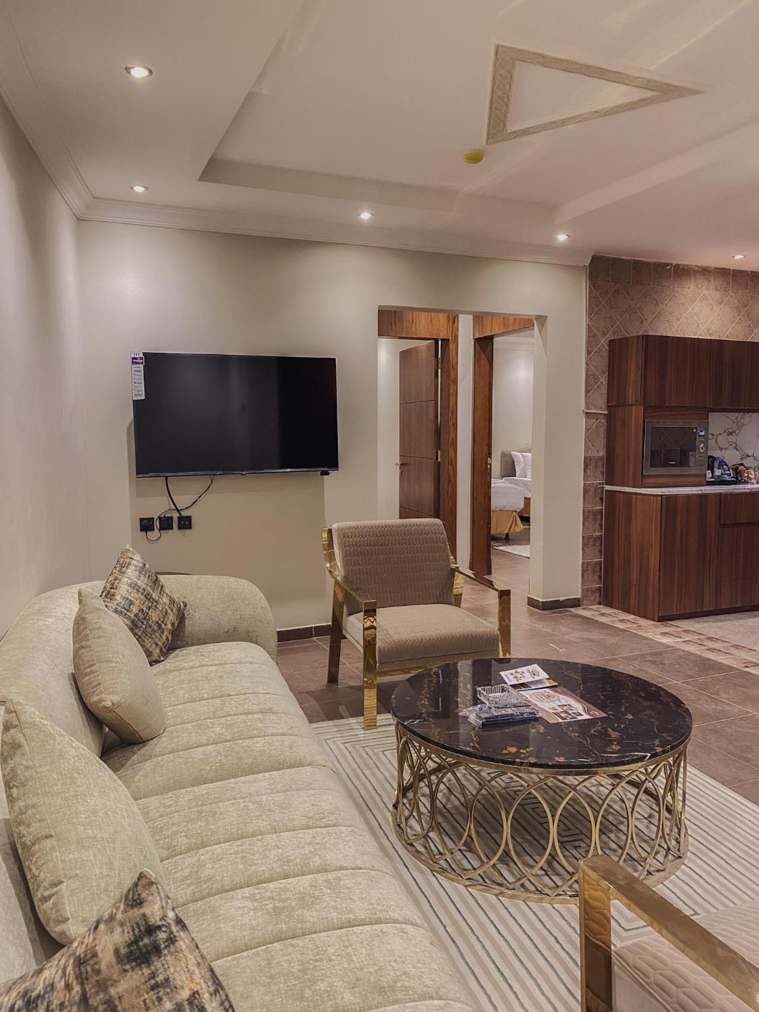Comfort Al Taawon - Family Only شقة فندقية