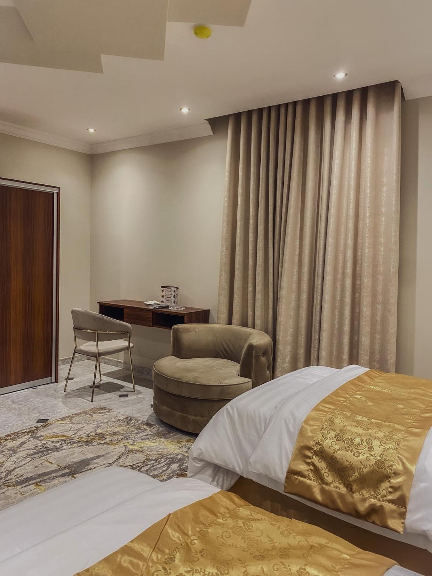 شقة فندقية Comfort Al Taawon - Family Only 3*