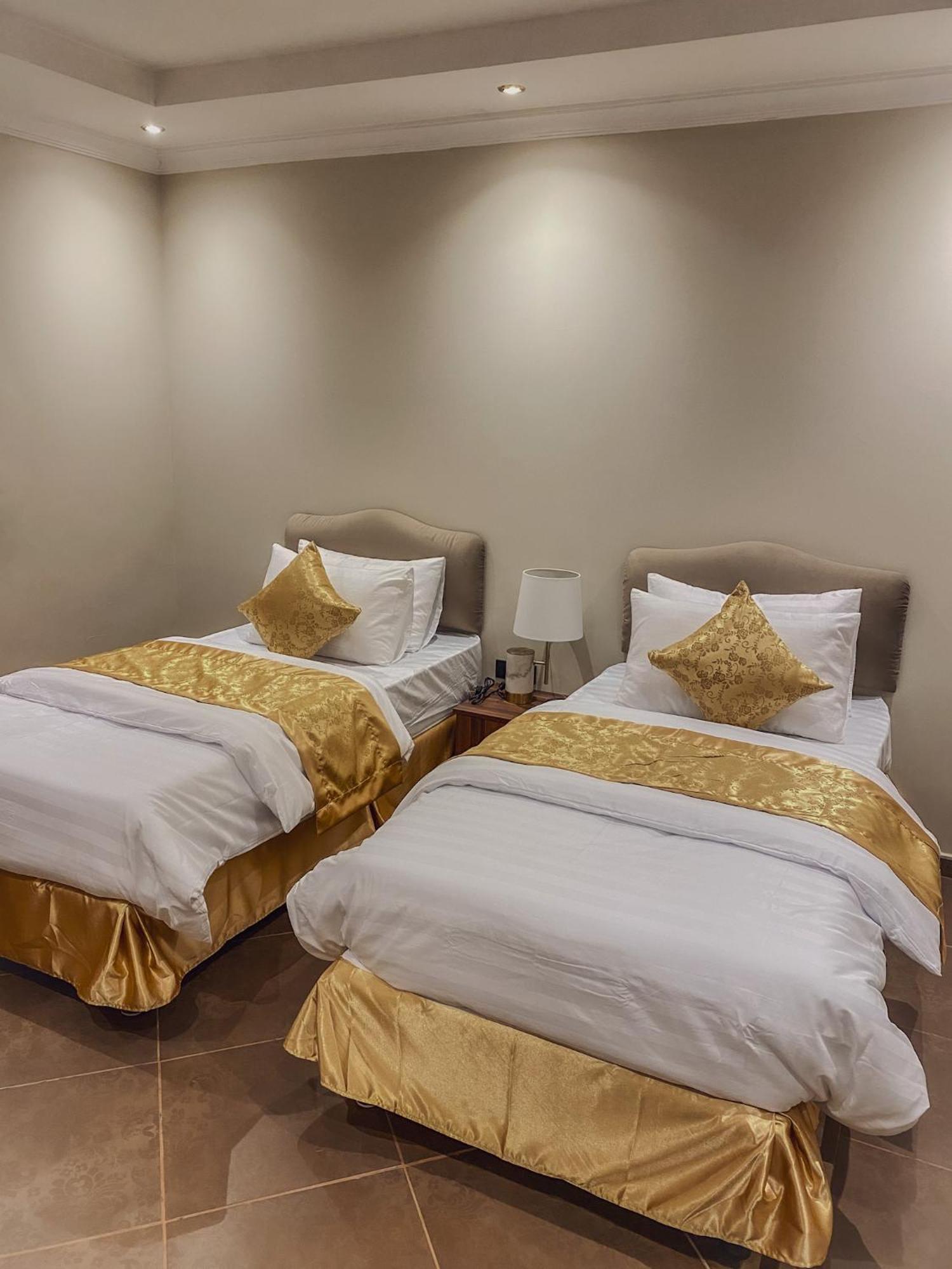 Comfort Al Taawon - Family Only شقة فندقية الرياض