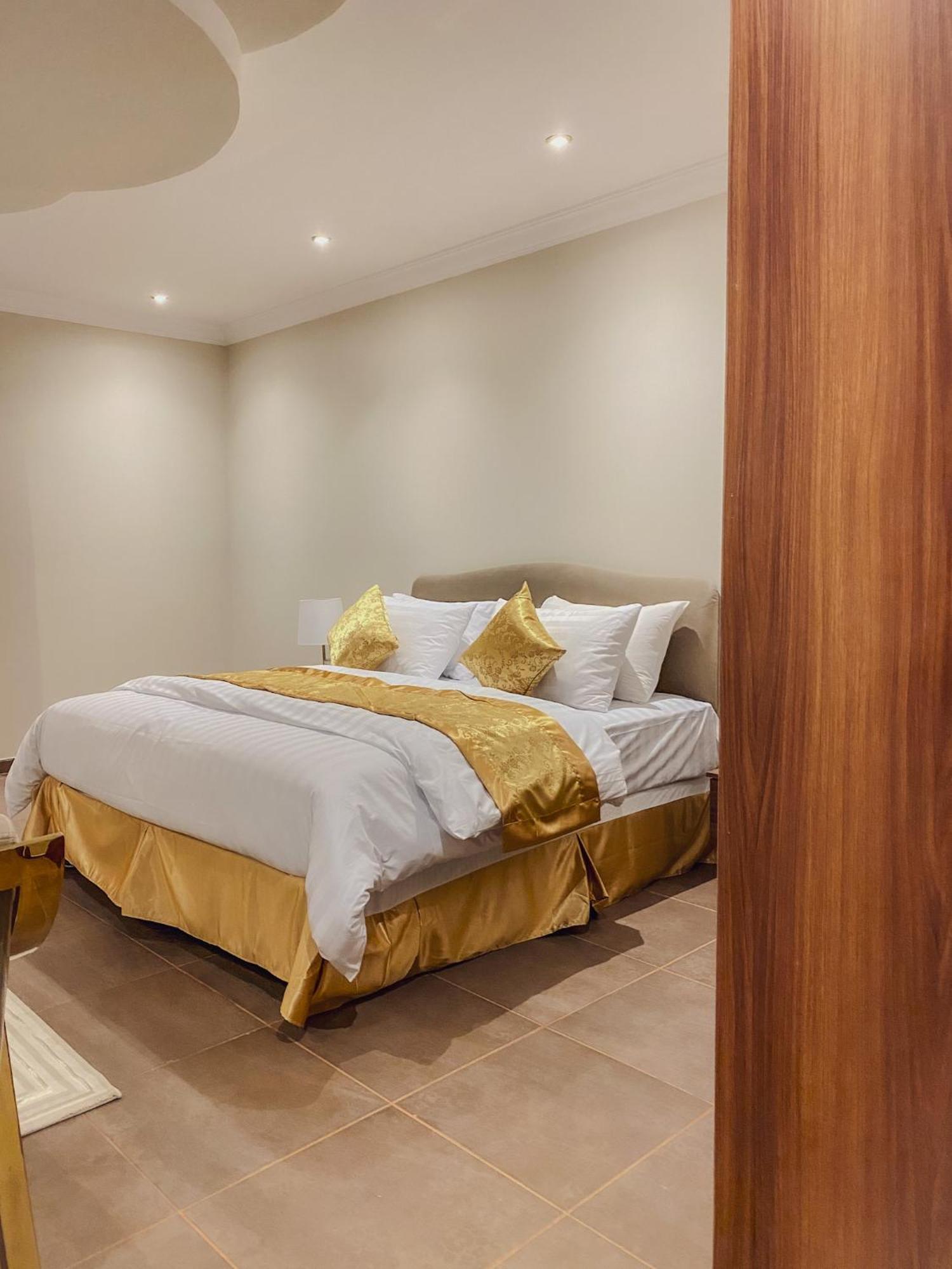شقة فندقية Comfort Al Taawon - Family Only