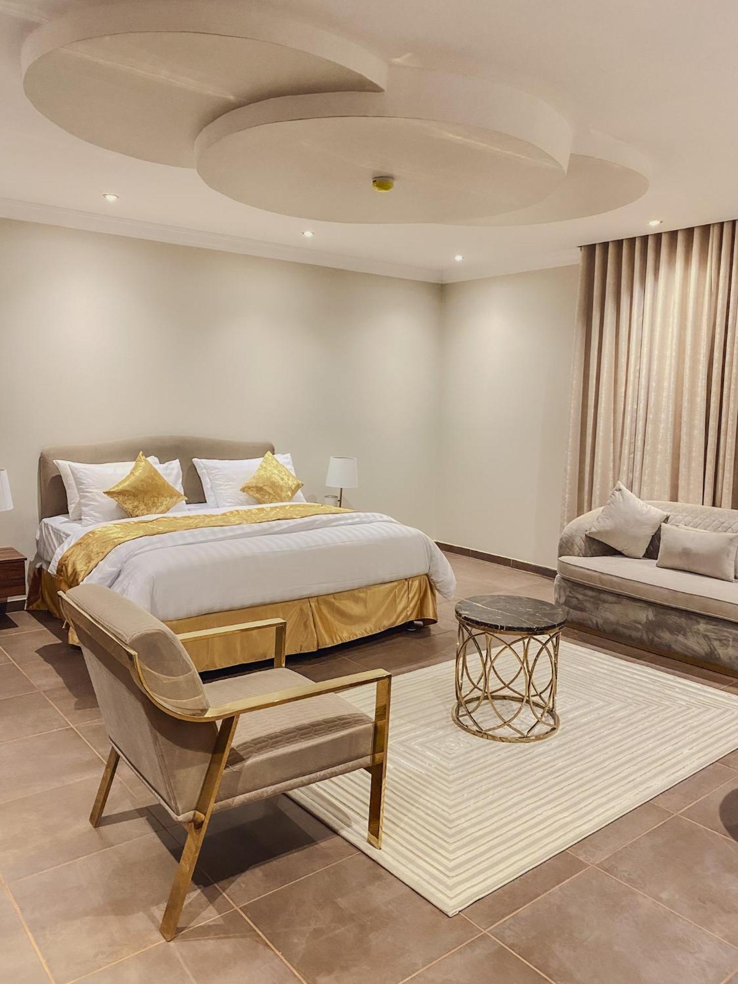 Comfort Al Taawon - Family Only شقة فندقية الرياض