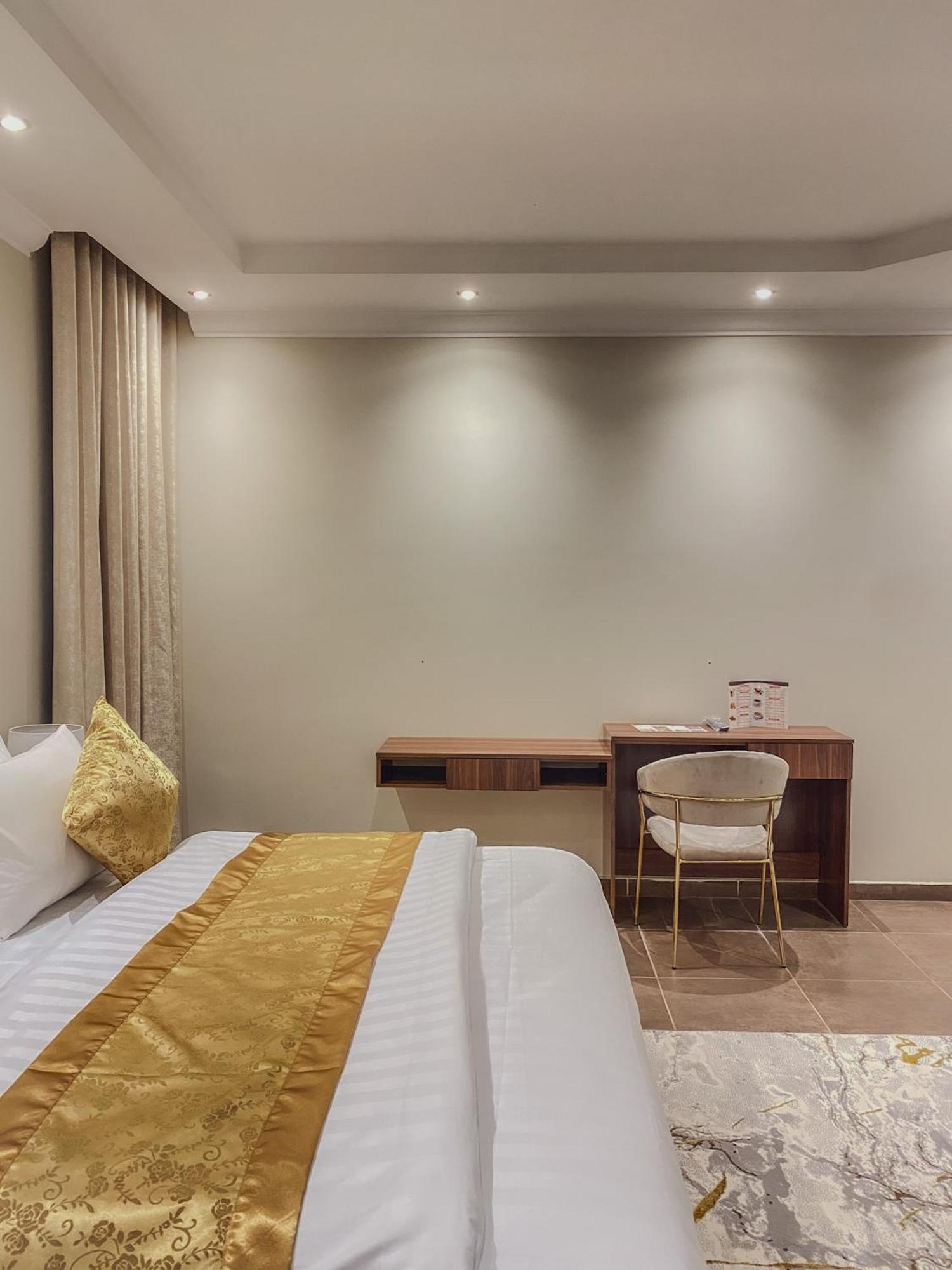 Comfort Al Taawon - Family Only شقة فندقية الرياض