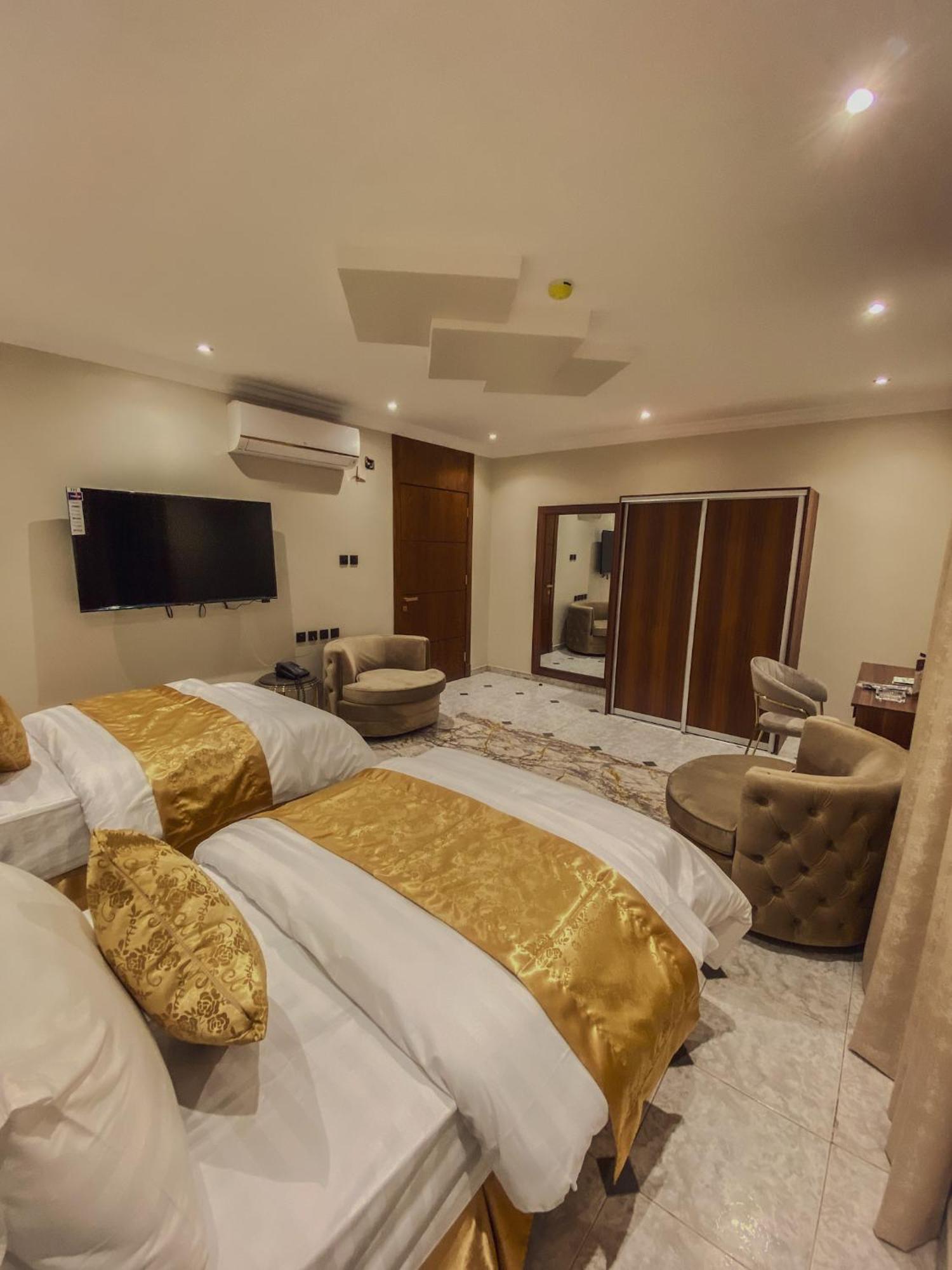 شقة فندقية Comfort Al Taawon - Family Only 3*
